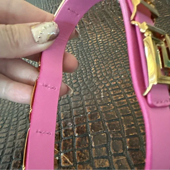 PINK Versace Greca leather choker - Picture 8 of 9